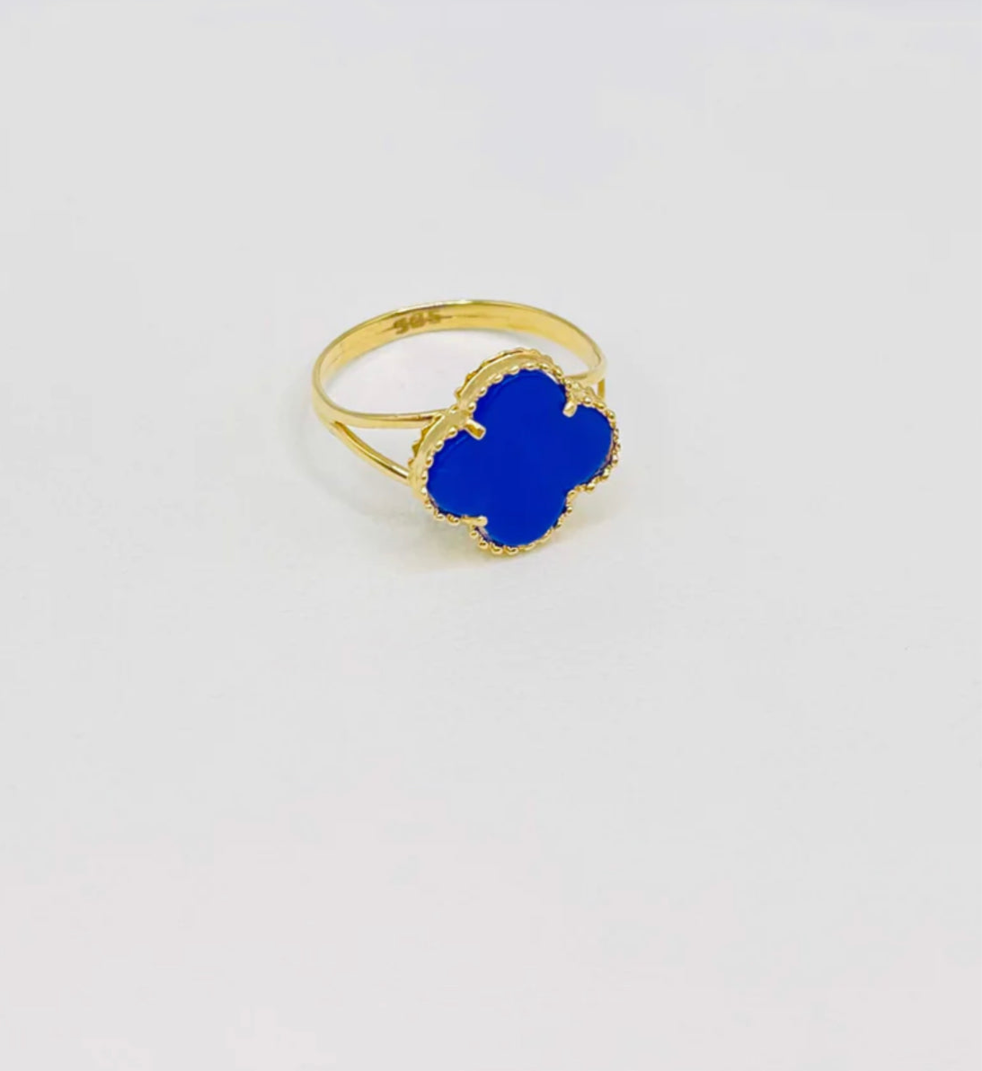 Royal Blue Van Cleef Ring