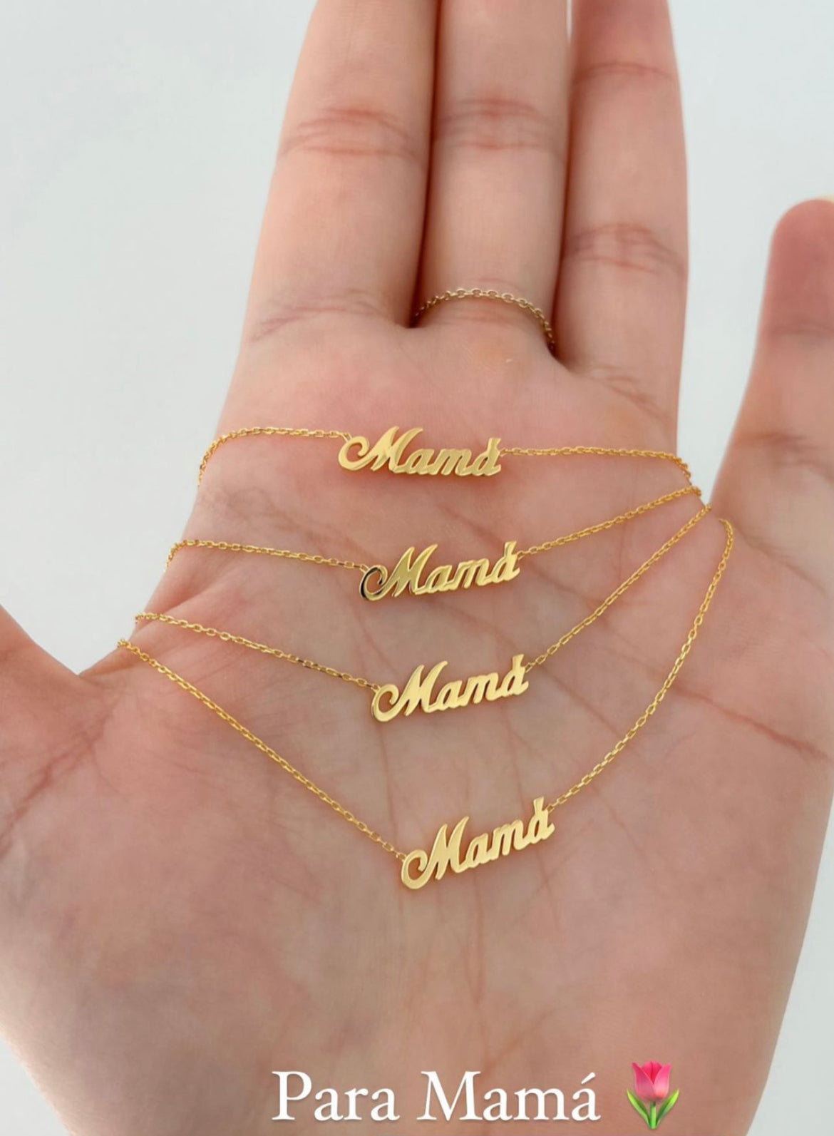 Mamá Necklace 14K