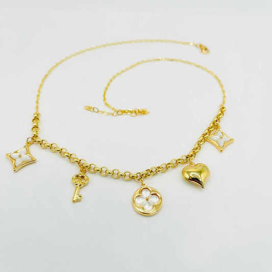 Charms Flor Perla + Corazon + Llave Necklace